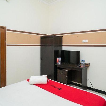 Reddoorz Syariah Near Marvel City Mall 2 Sorabaya Extérieur photo
