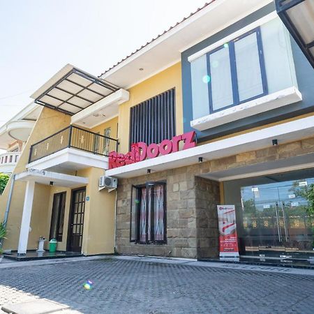 Reddoorz Syariah Near Marvel City Mall 2 Sorabaya Extérieur photo