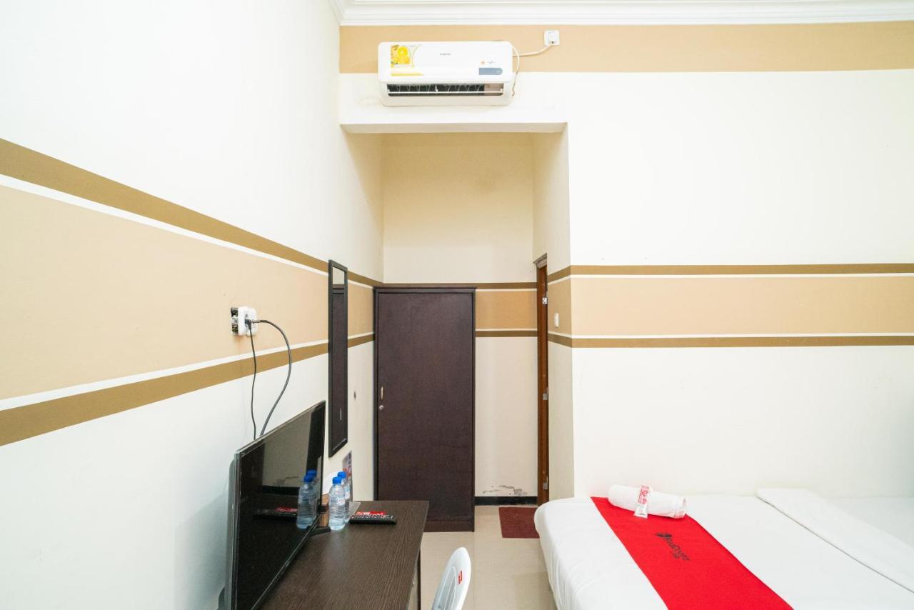 Reddoorz Syariah Near Marvel City Mall 2 Sorabaya Extérieur photo
