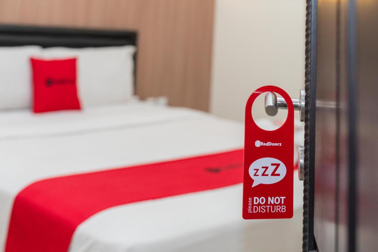 Reddoorz Syariah Near Marvel City Mall 2 Sorabaya Extérieur photo