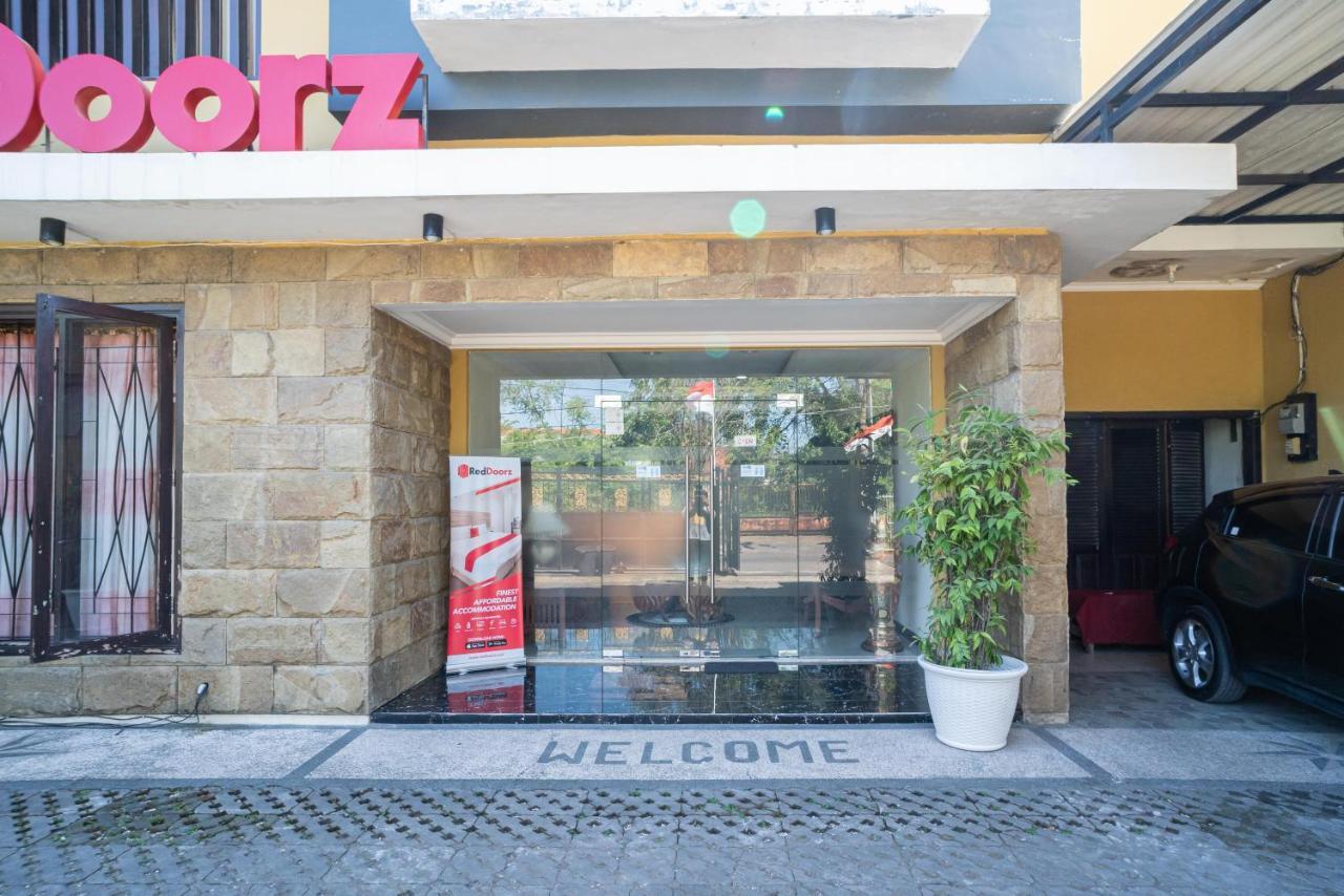 Reddoorz Syariah Near Marvel City Mall 2 Sorabaya Extérieur photo